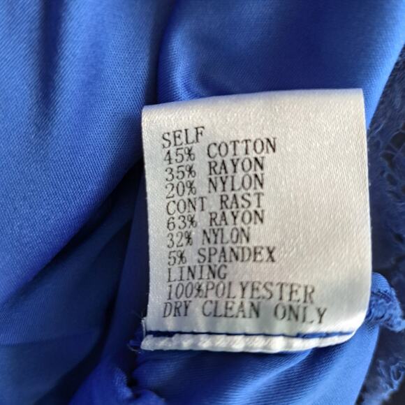 TADASHI SHOJI Blue Lace & Pintuck Bateau Neckline Sheath Dress Sz 10 Cocktail - Picture 11 of 11